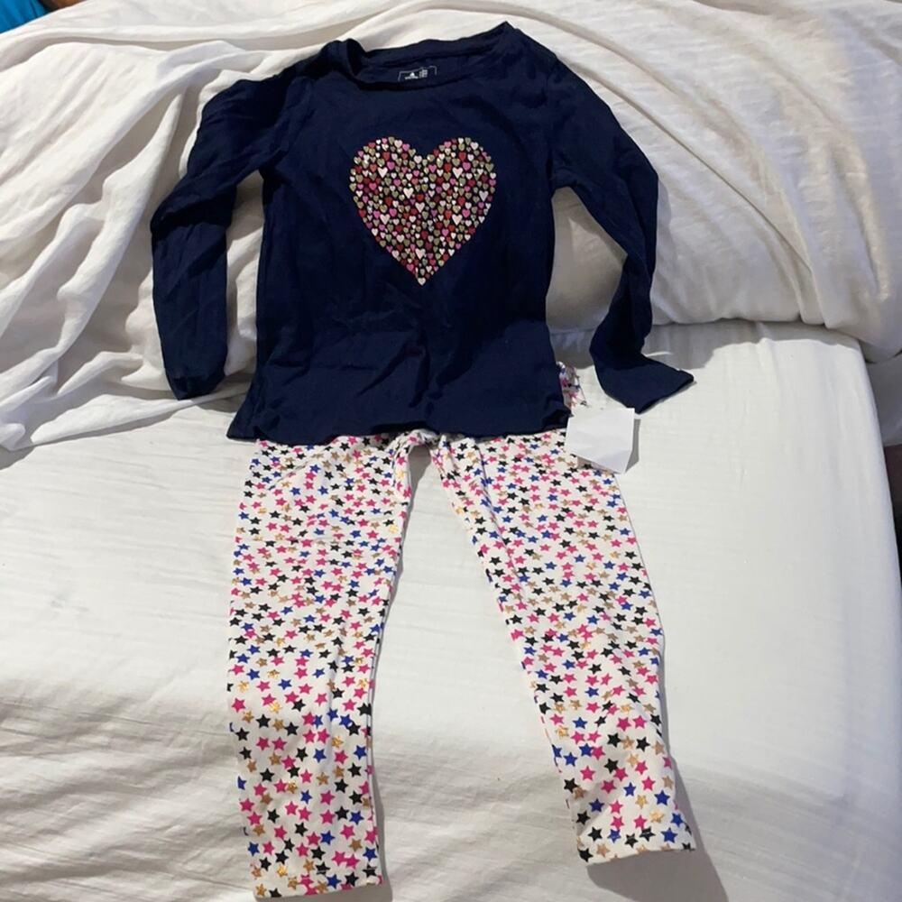 Epic threads 5 glitter legging with gap glitter heart euc and NWT blue pink gold